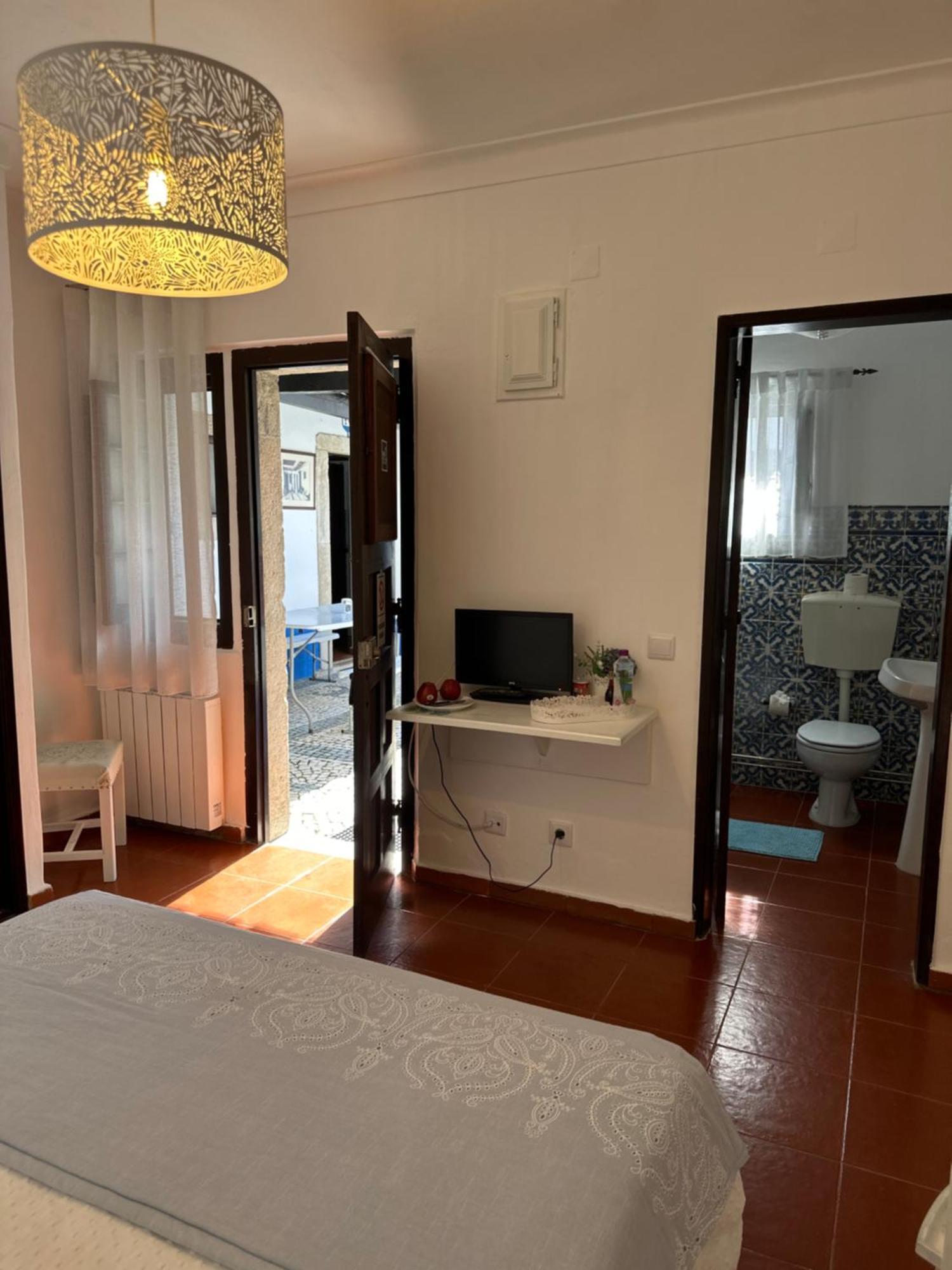 Casa Do Poco Bed & Breakfast Obidos Bagian luar foto