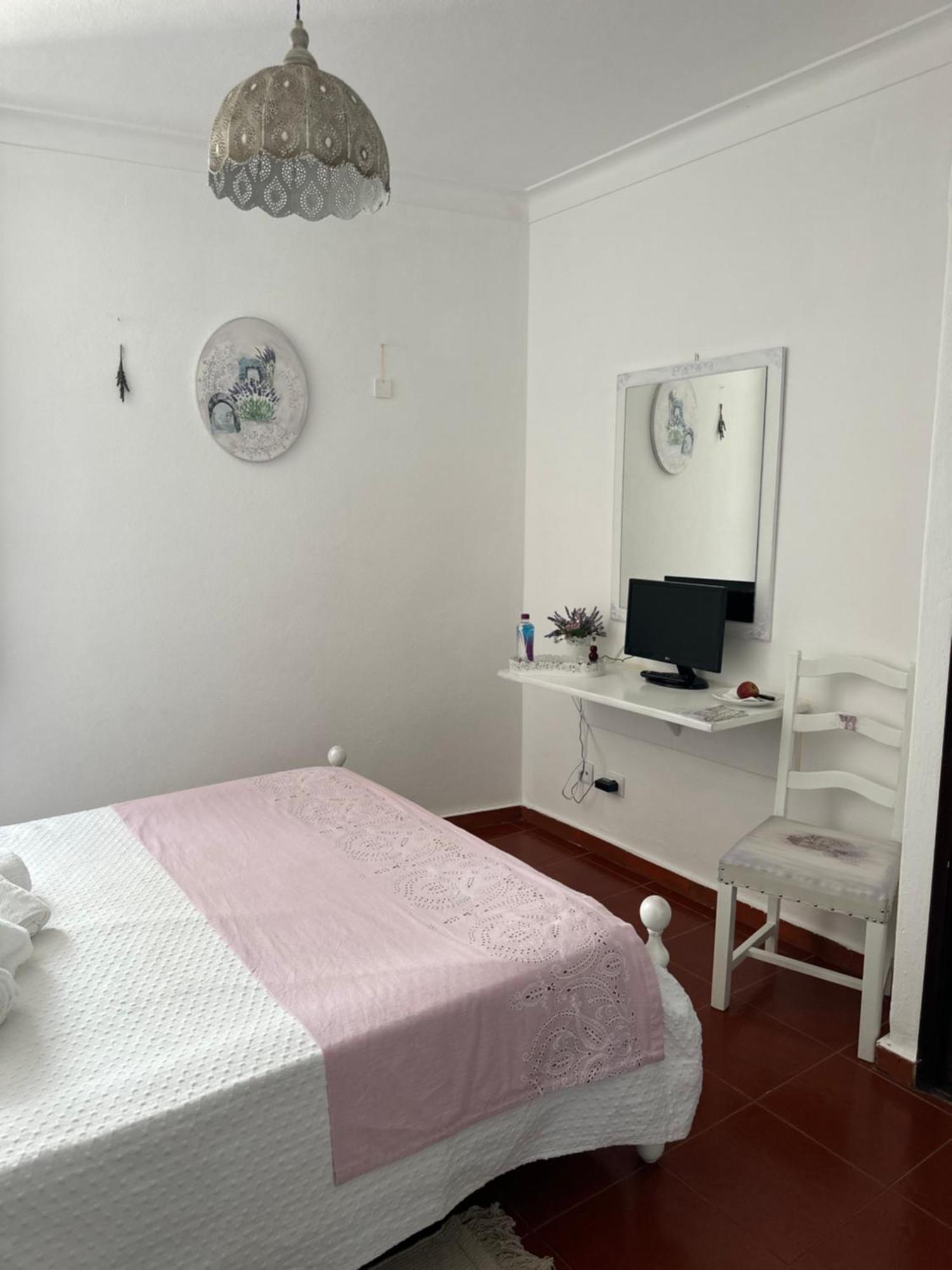 Casa Do Poco Bed & Breakfast Obidos Bagian luar foto