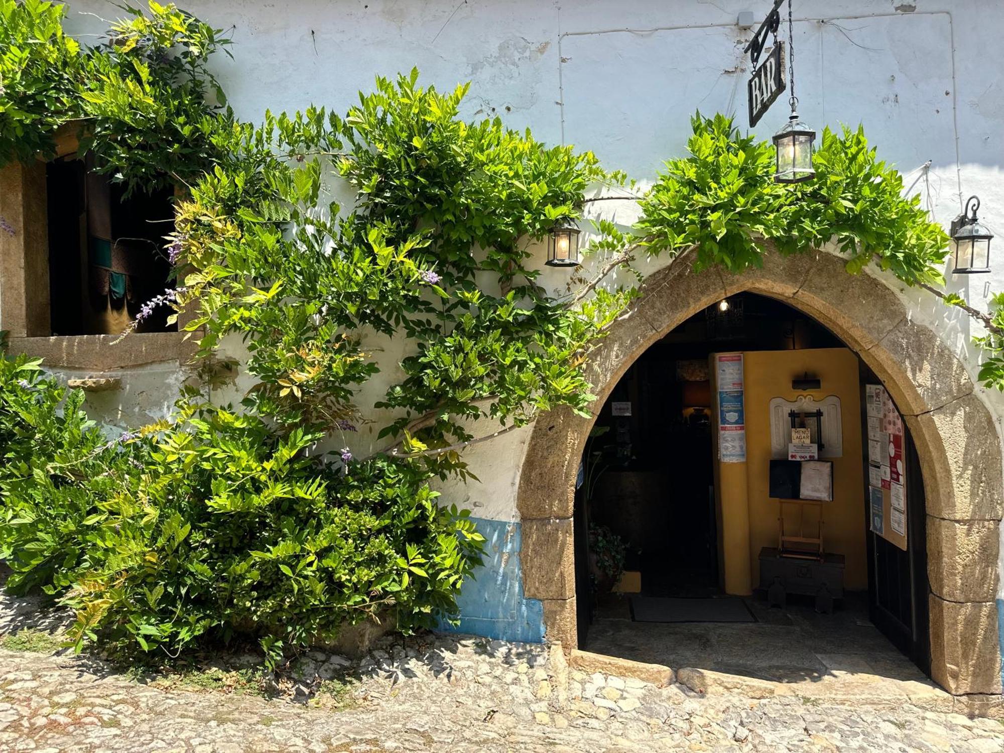 Casa Do Poco Bed & Breakfast Obidos Bagian luar foto